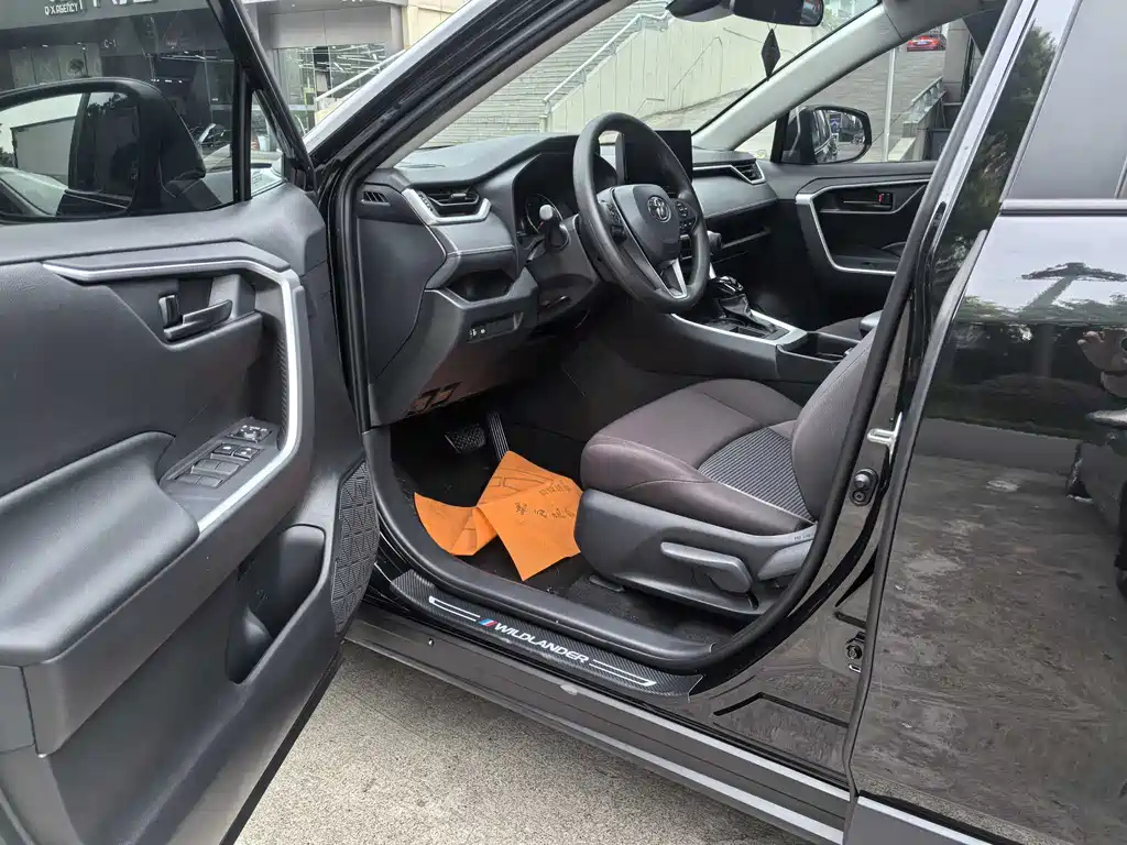 TOYOTA WILDLANDER 2024