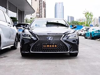 LEXUS LS 2018