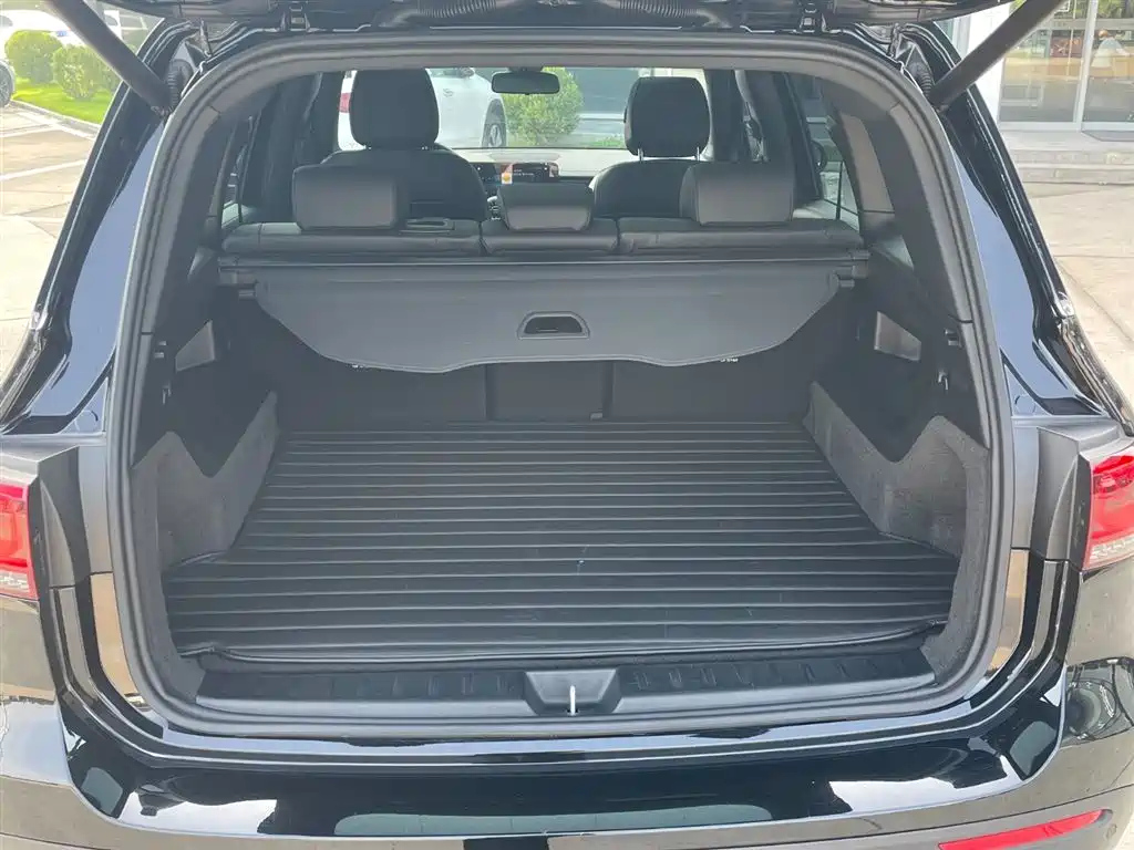 MERCEDES BENZ GLB 2022