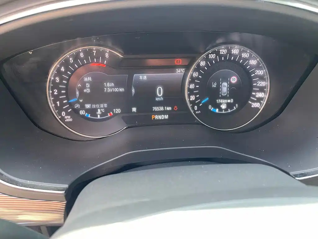 FORD TAURUS 2021