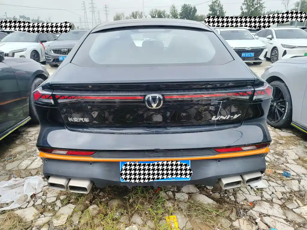 CHANGAN UNI-V 2024