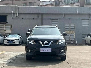 NISSAN X-TRAIL 2015