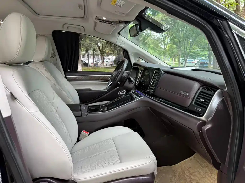 TRUMPCHI M8 2021