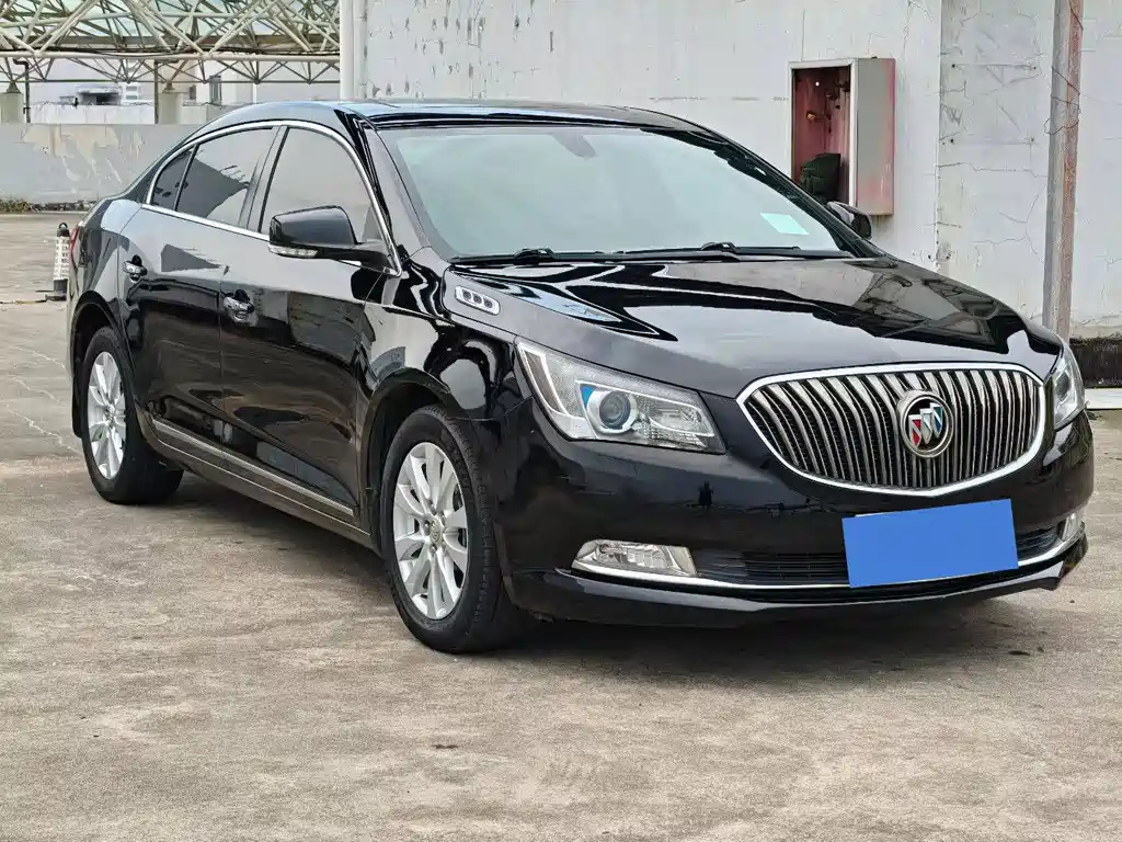 BUICK LACROSSE 2015