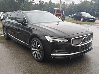 VOLVO S90 2021