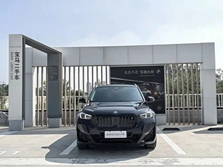 BMW IX1  2023