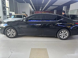 NISSAN TEANA 2021