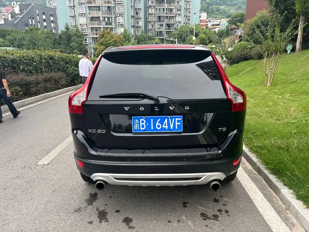 VOLVO XC60 IMPORT 2012