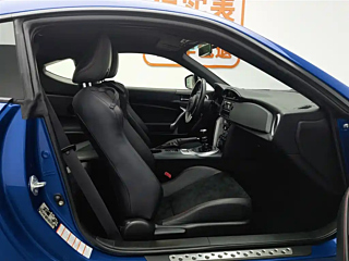 SUBARU BRZ  2015 YEAR 2.0I MANUAL EDITION 2015