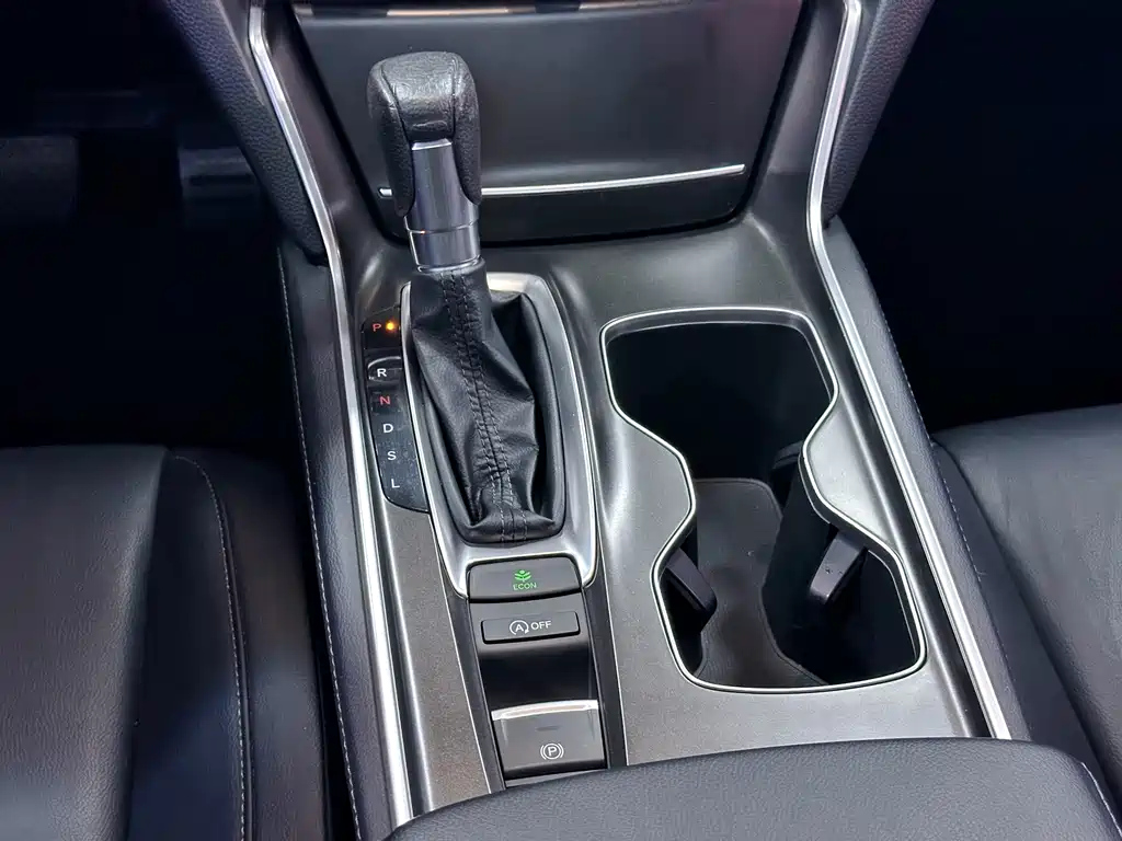 HONDA ACCORD 2019