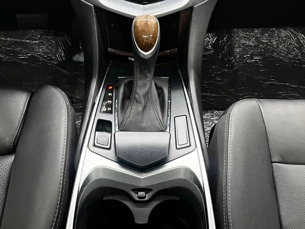 CADILLAC SRX 2015