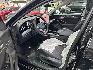 VOLKSWAGEN MAGOTAN  2024 YEAR 380TSI DSG PREMIUM EDITION BIG 2024