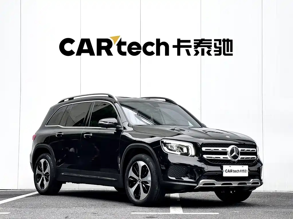 MERCEDES BENZ GLB 2023