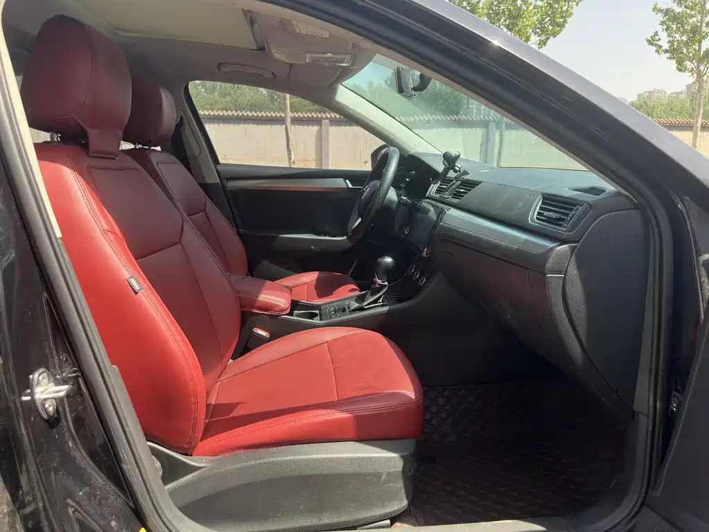 SKODA SUPERB 2018
