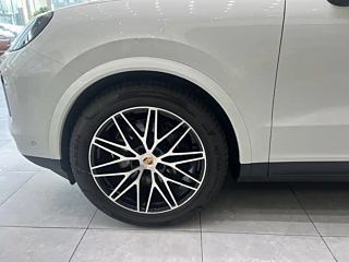 PORSCHE CAYENNE  2025 YEAR CAYENNE 3.0T  EDITION 2025