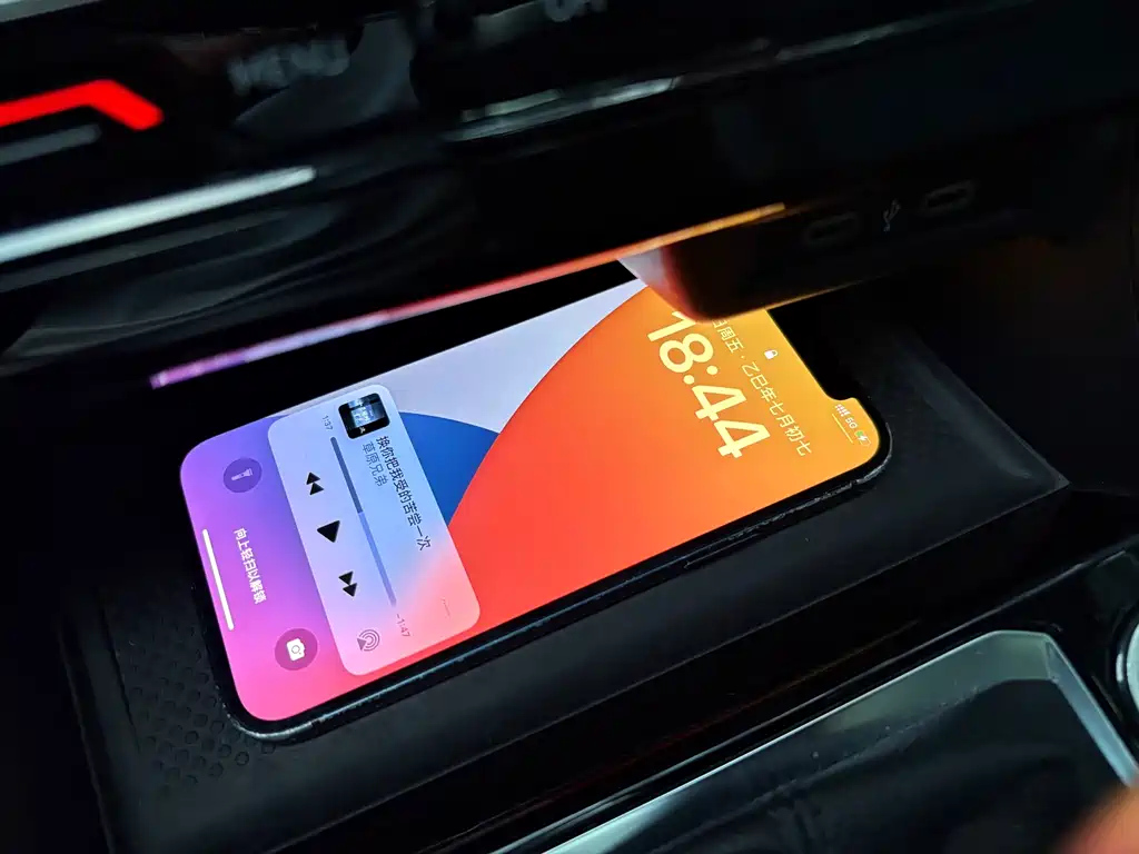 VOLKSWAGEN SAGITAR 2023