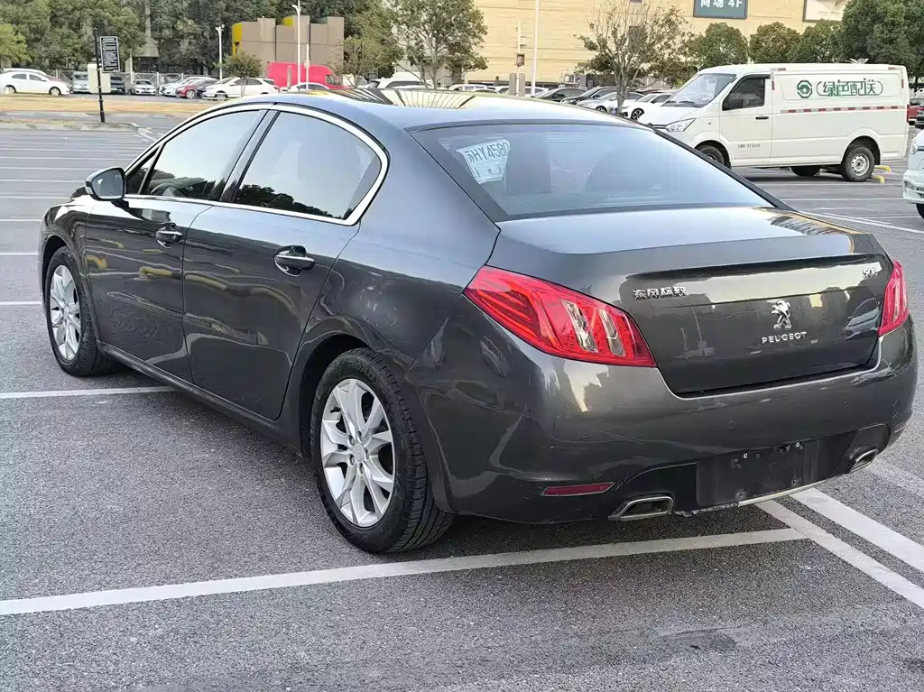 PEUGEOT 508 2012