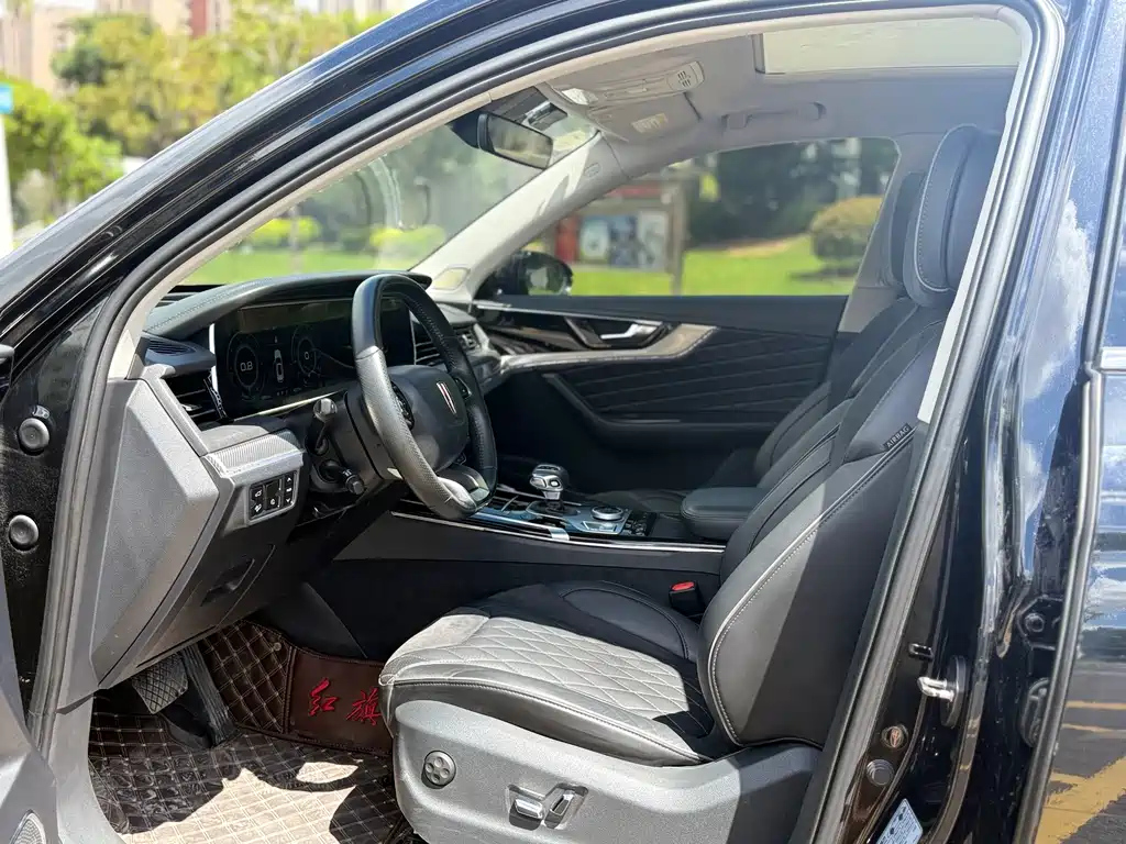 HONGQI HS5 2019