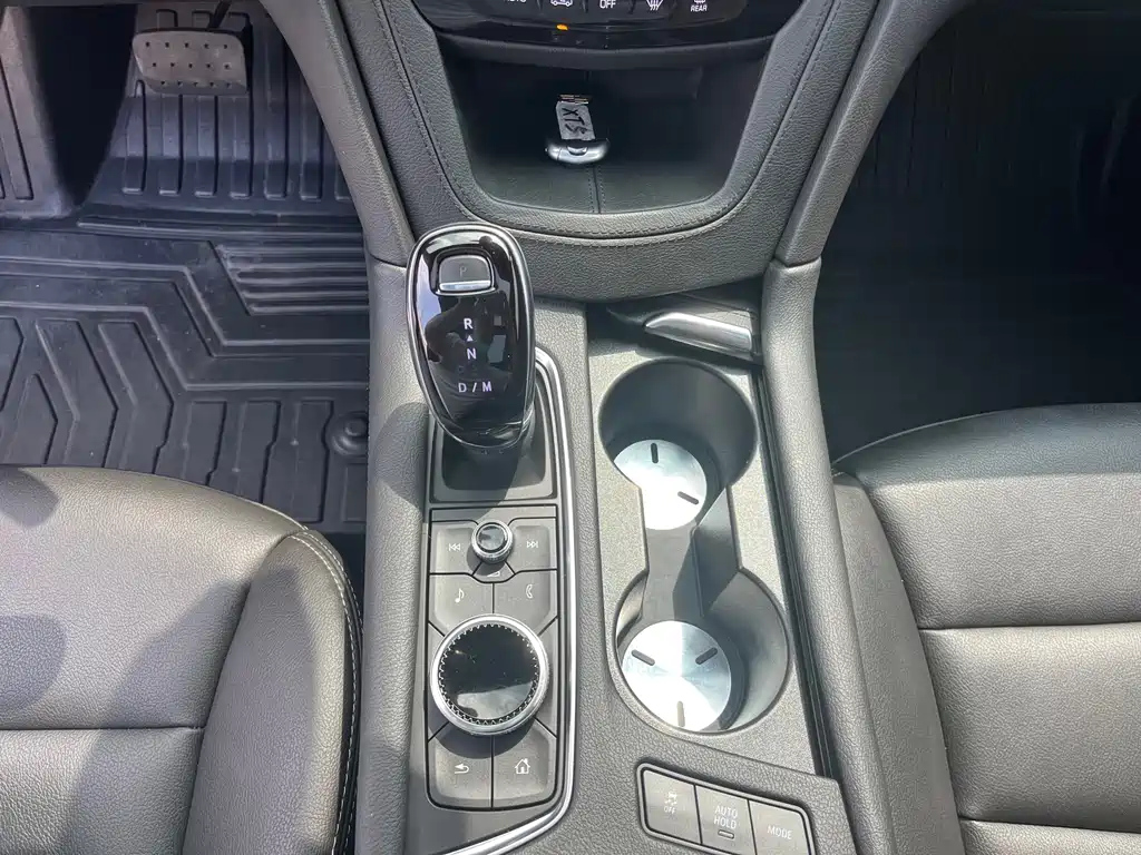 CADILLAC XT5 2022