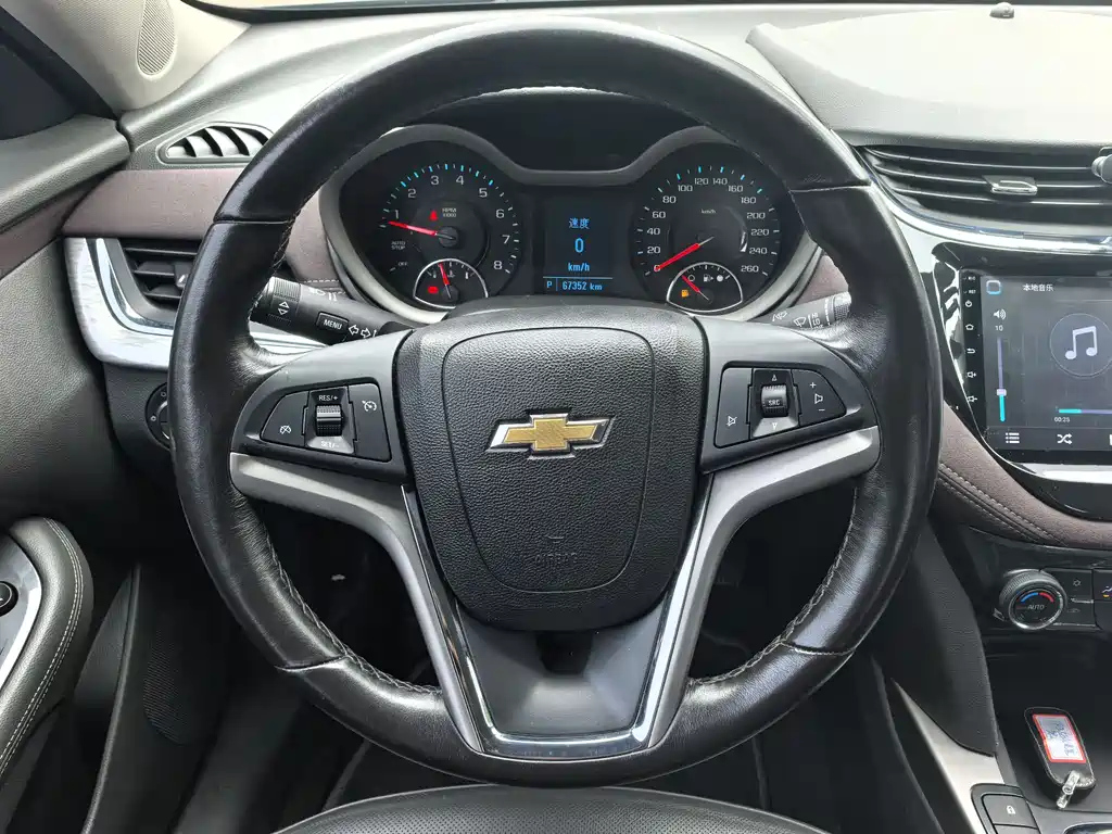 CHEVROLET MALIBU 2018