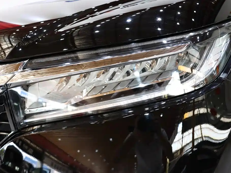 HONDA AVANCIER 2017