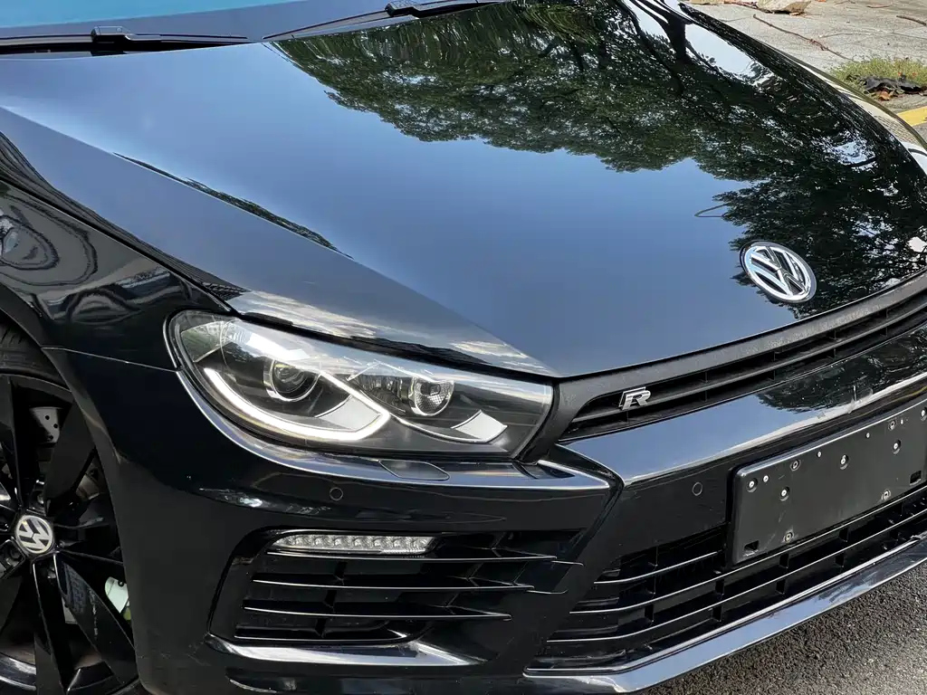 VOLKSWAGEN SCIROCCO 2015