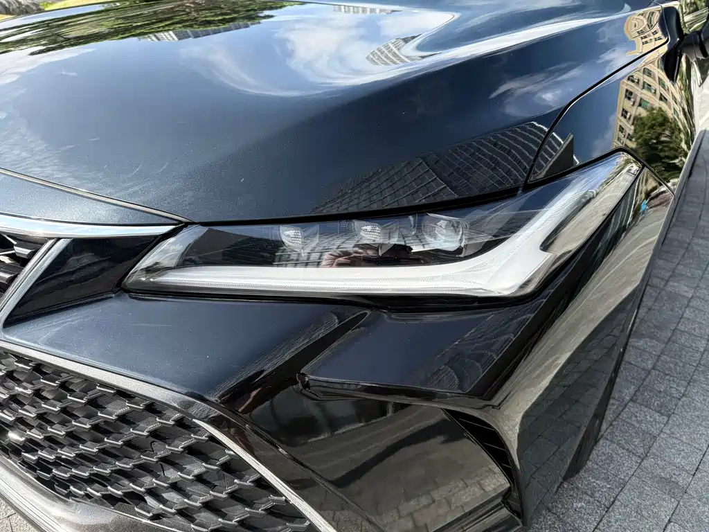 TOYOTA AVALON 2023