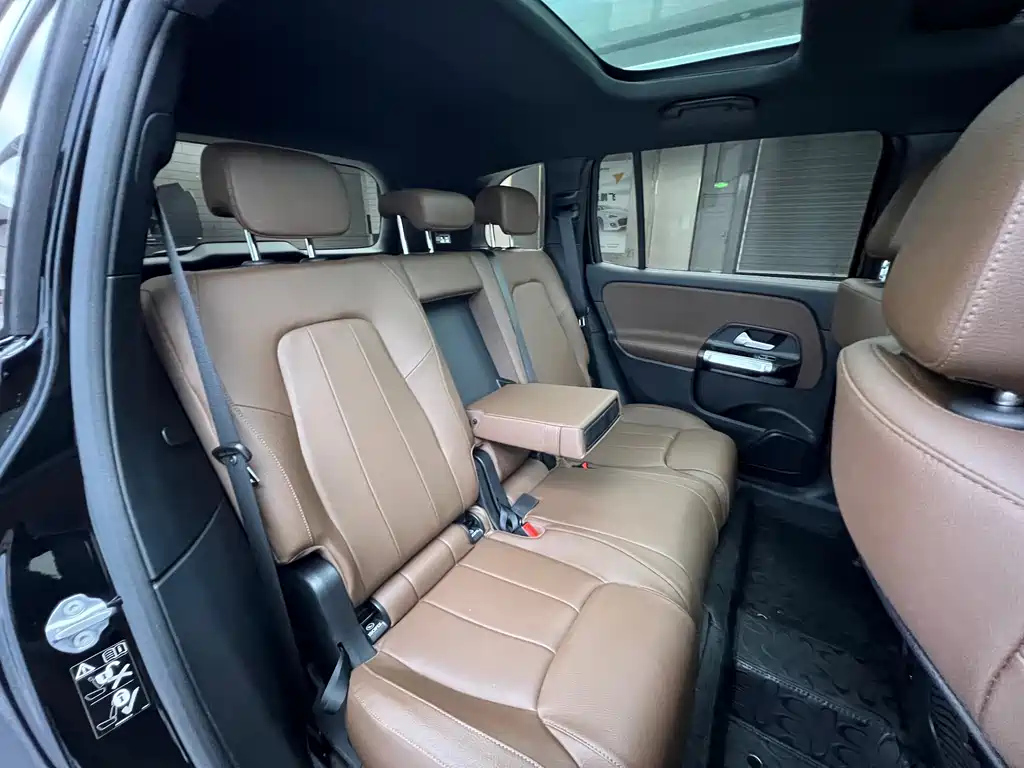 MERCEDES BENZ GLB 2022