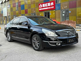 NISSAN TEANA 2011