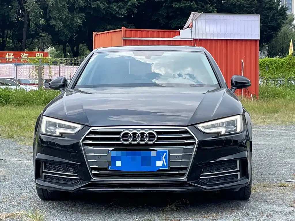 AUDI A4L 2019