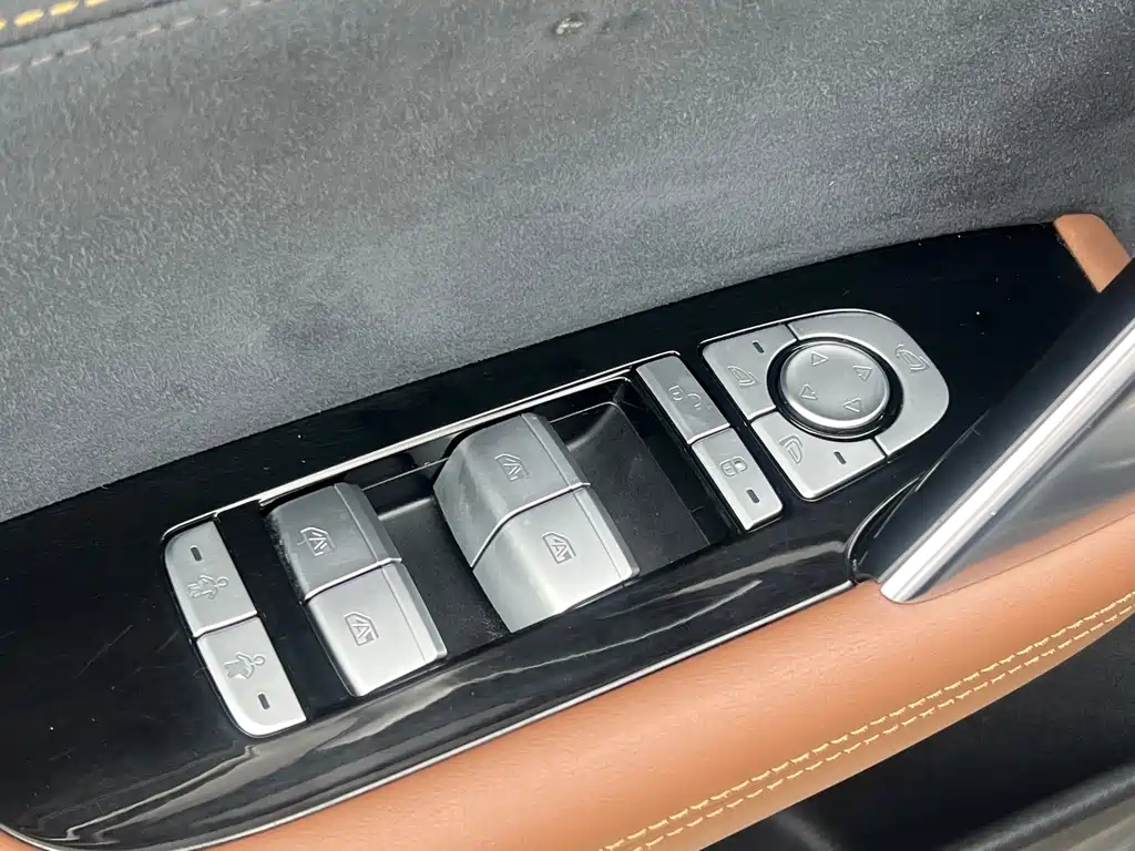 BYD TANG NEW ENERGY 2021