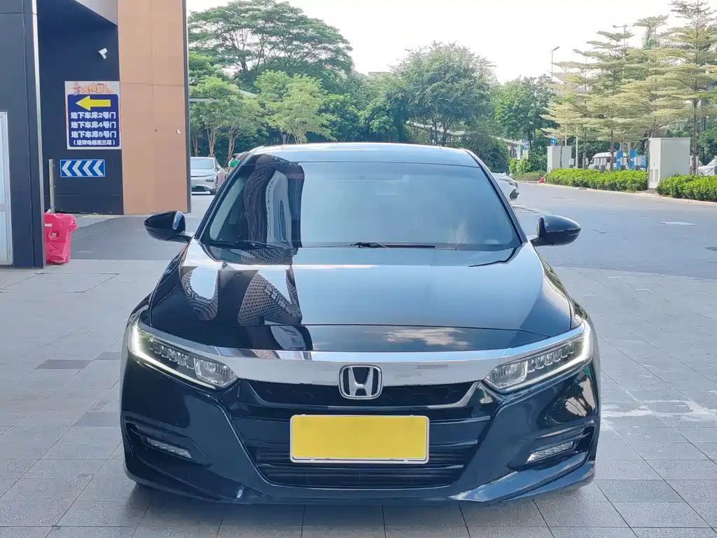 HONDA ACCORD 2018