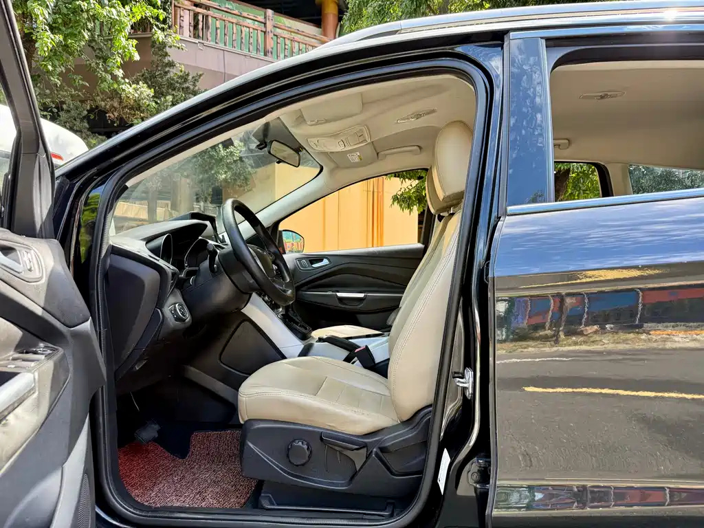 FORD ESCAPE 2013