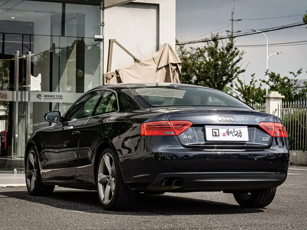 AUDI A5 2012