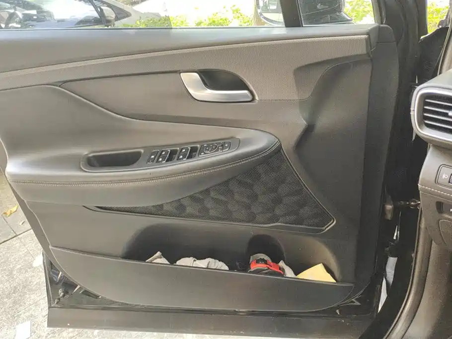 HYUNDAI SANTA FE 2023