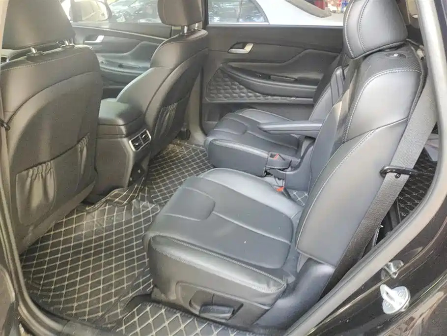 HYUNDAI SANTA FE 2023