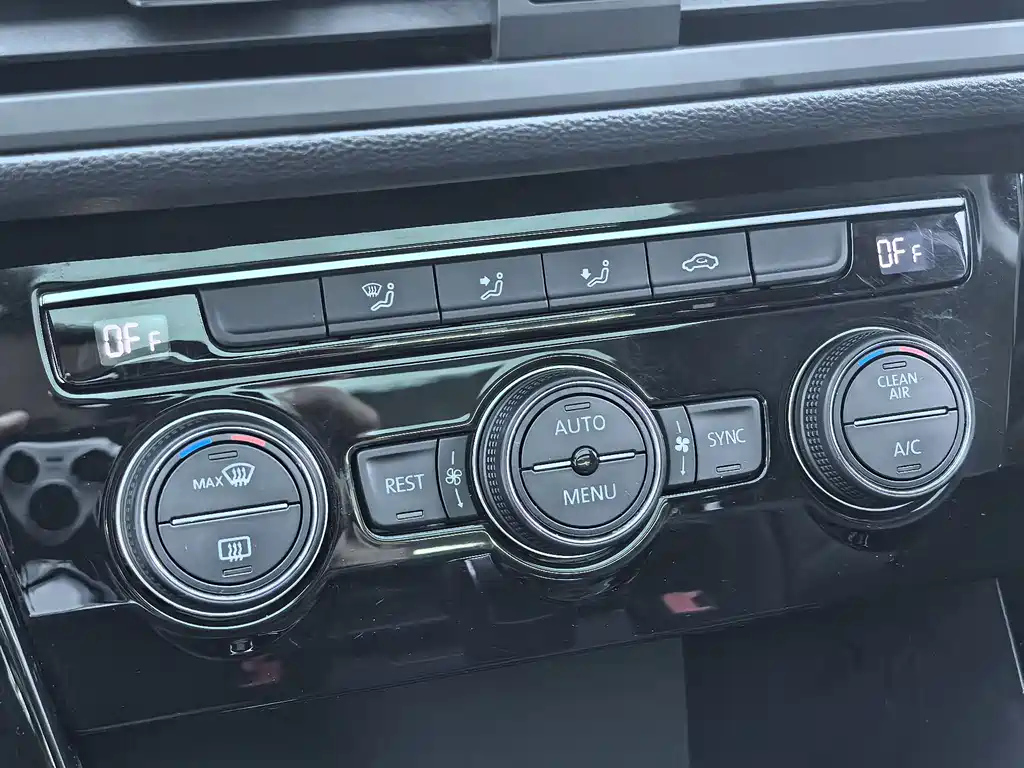 VOLKSWAGEN TAYRON 2019