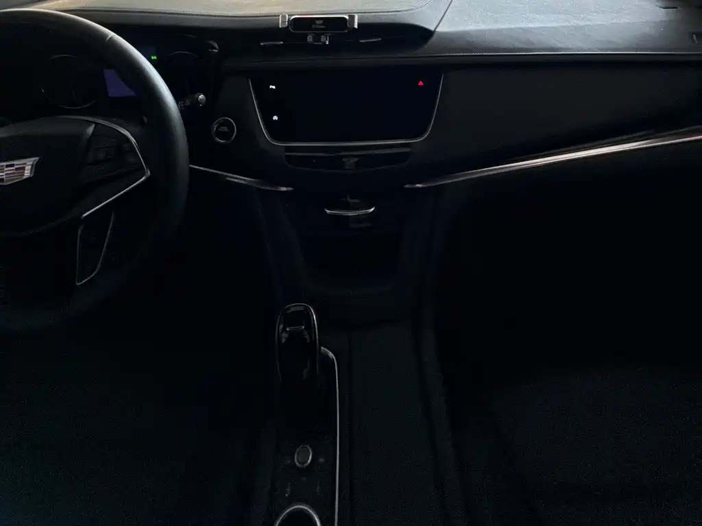 CADILLAC XT5 2022