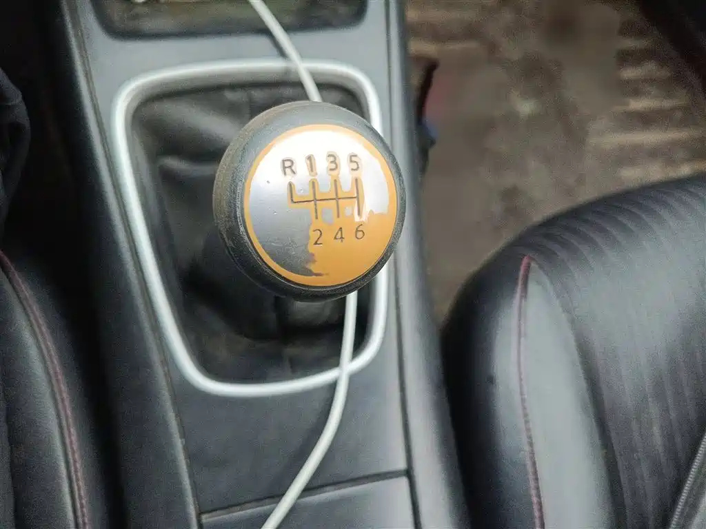 NISSAN TIIDA TIIDA 2011
