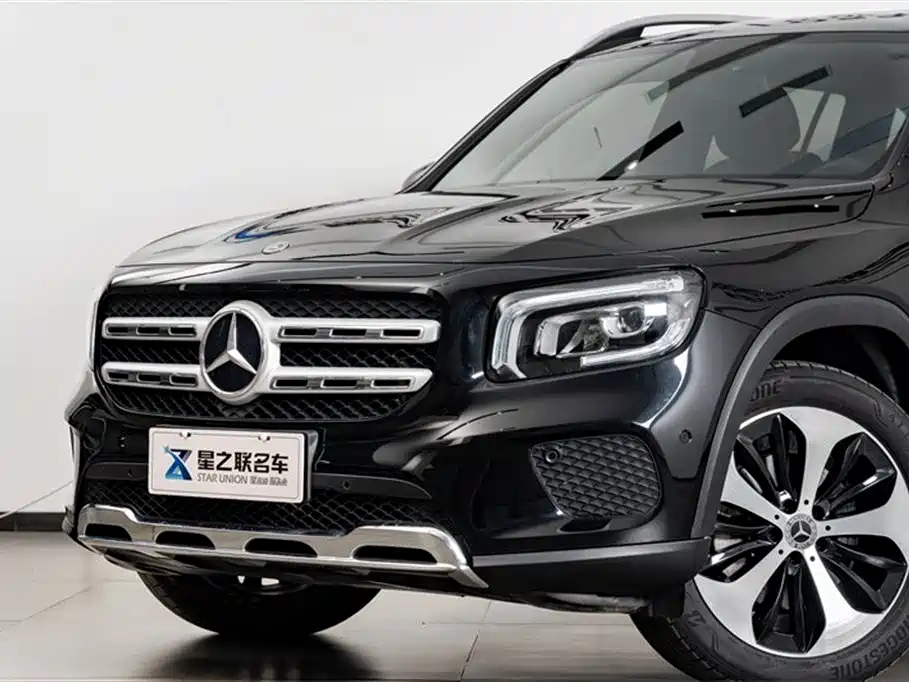 MERCEDES BENZ GLB 2023