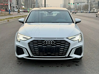 AUDI A3 2024