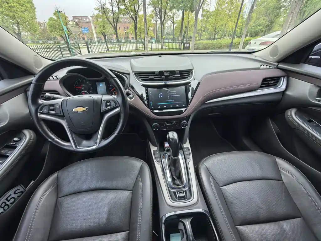 CHEVROLET MALIBU 2018