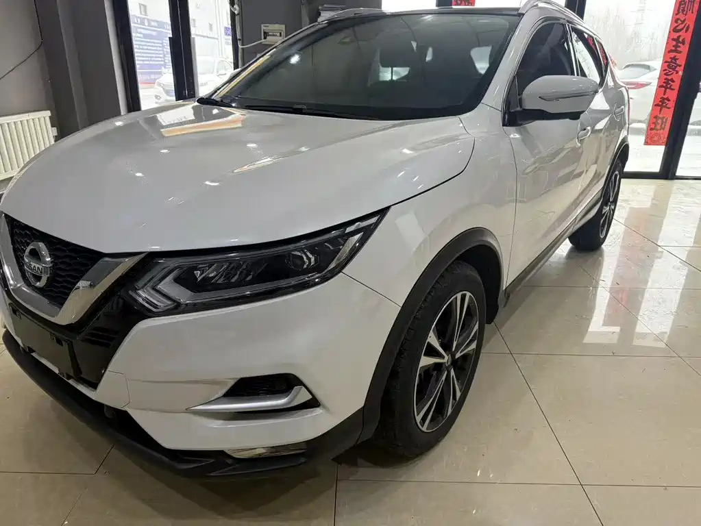 NISSAN QASHQAI 2023