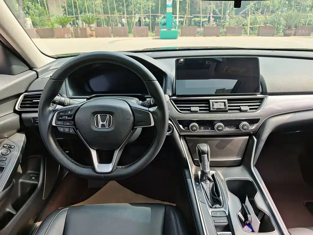 HONDA ACCORD 2022