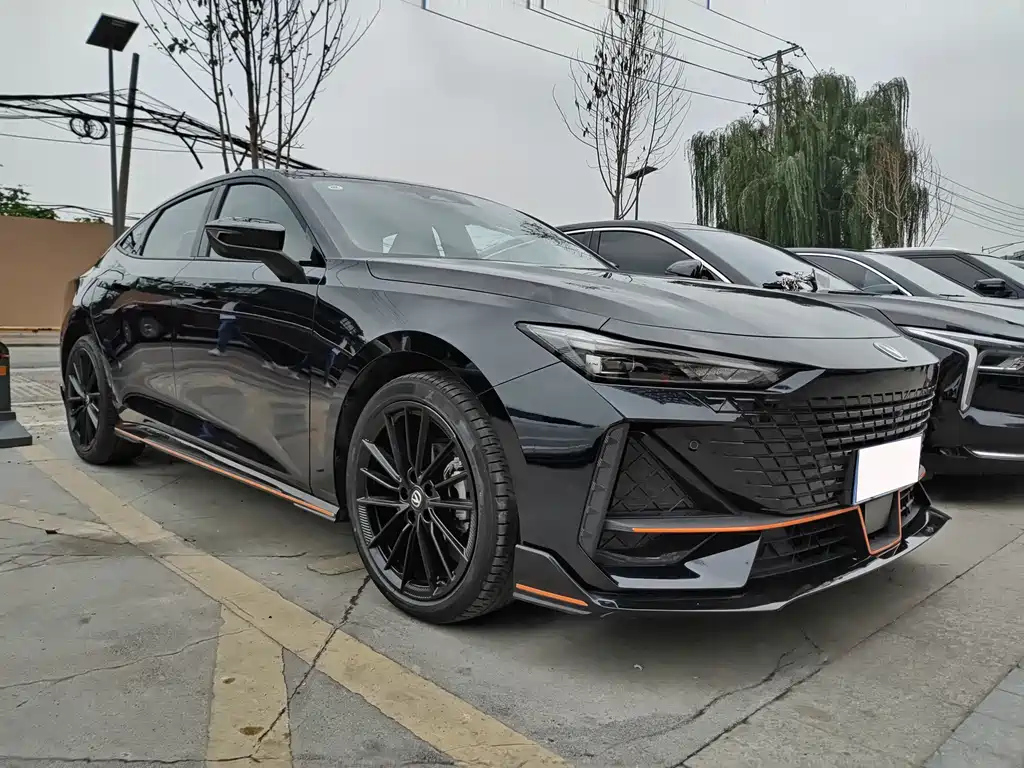 CHANGAN UNI-V 2023
