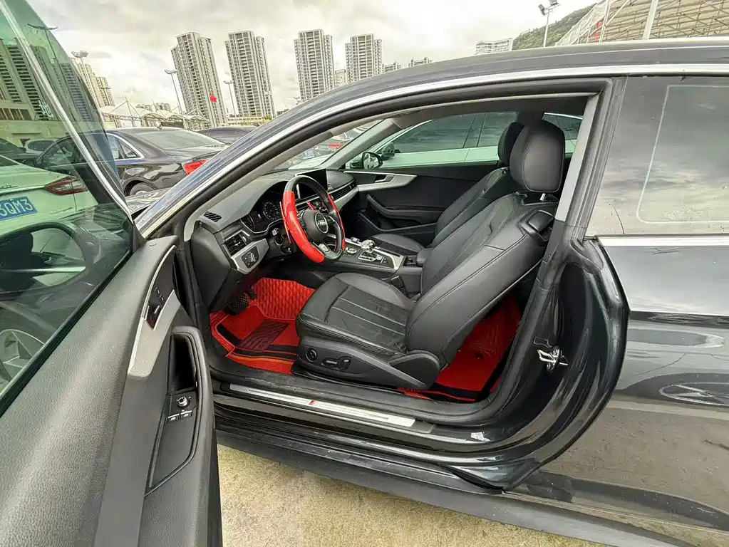 AUDI A5 2018