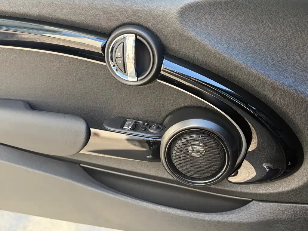 MINI JCW 2022