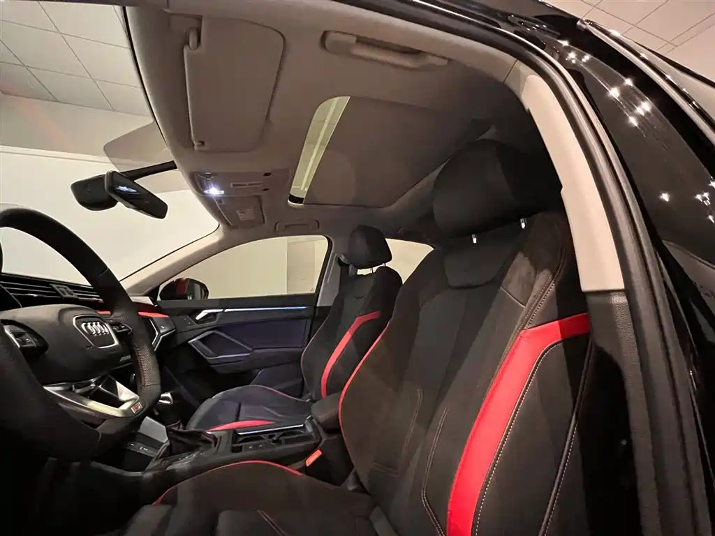 AUDI Q3 SPORTBACK 2021