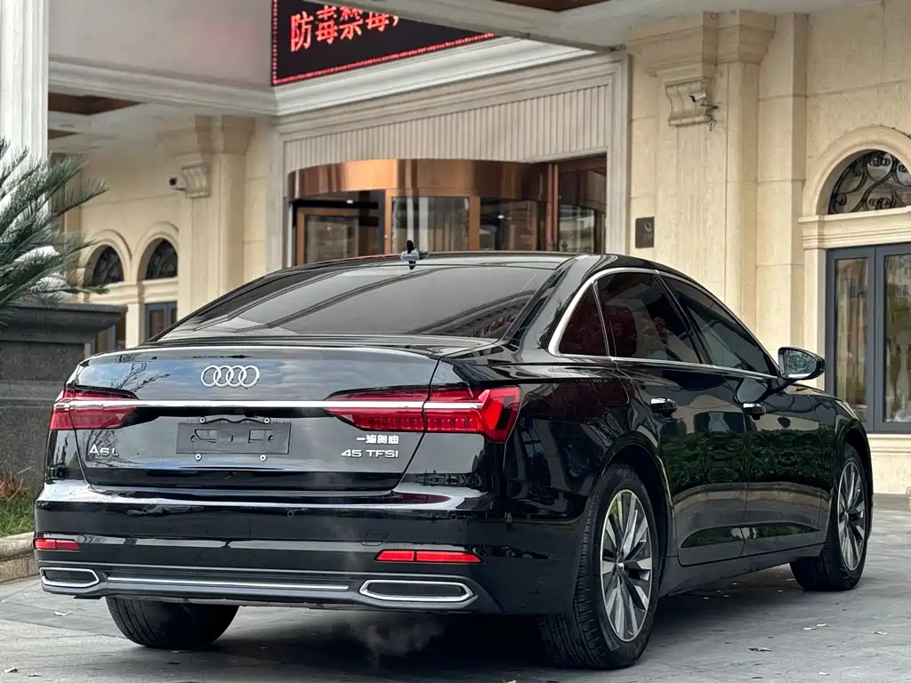 AUDI A6L 2021
