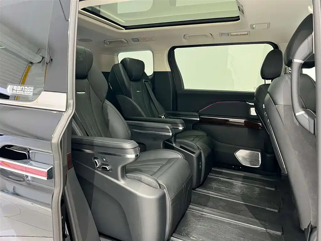 HONGQI HQ9 2023